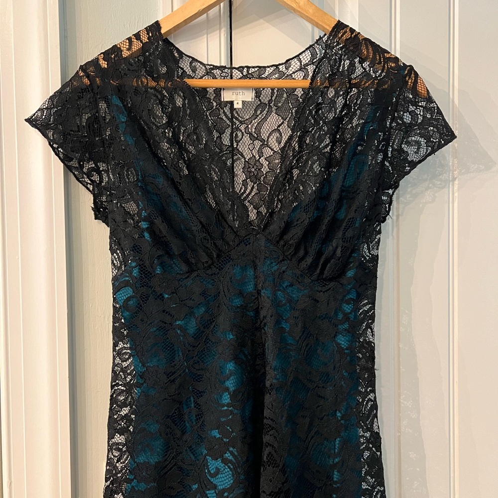 Ruth Anthropologie Elegant Black Teal Lace Silk Slip Dress Size 4 - Picture 5 of 12
